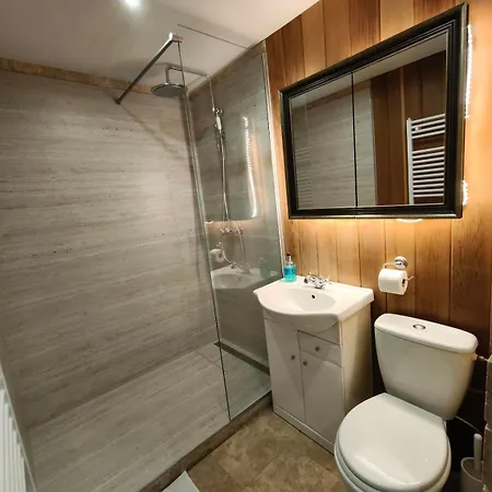 Apartmán Cozy 1 Flat With Sauna